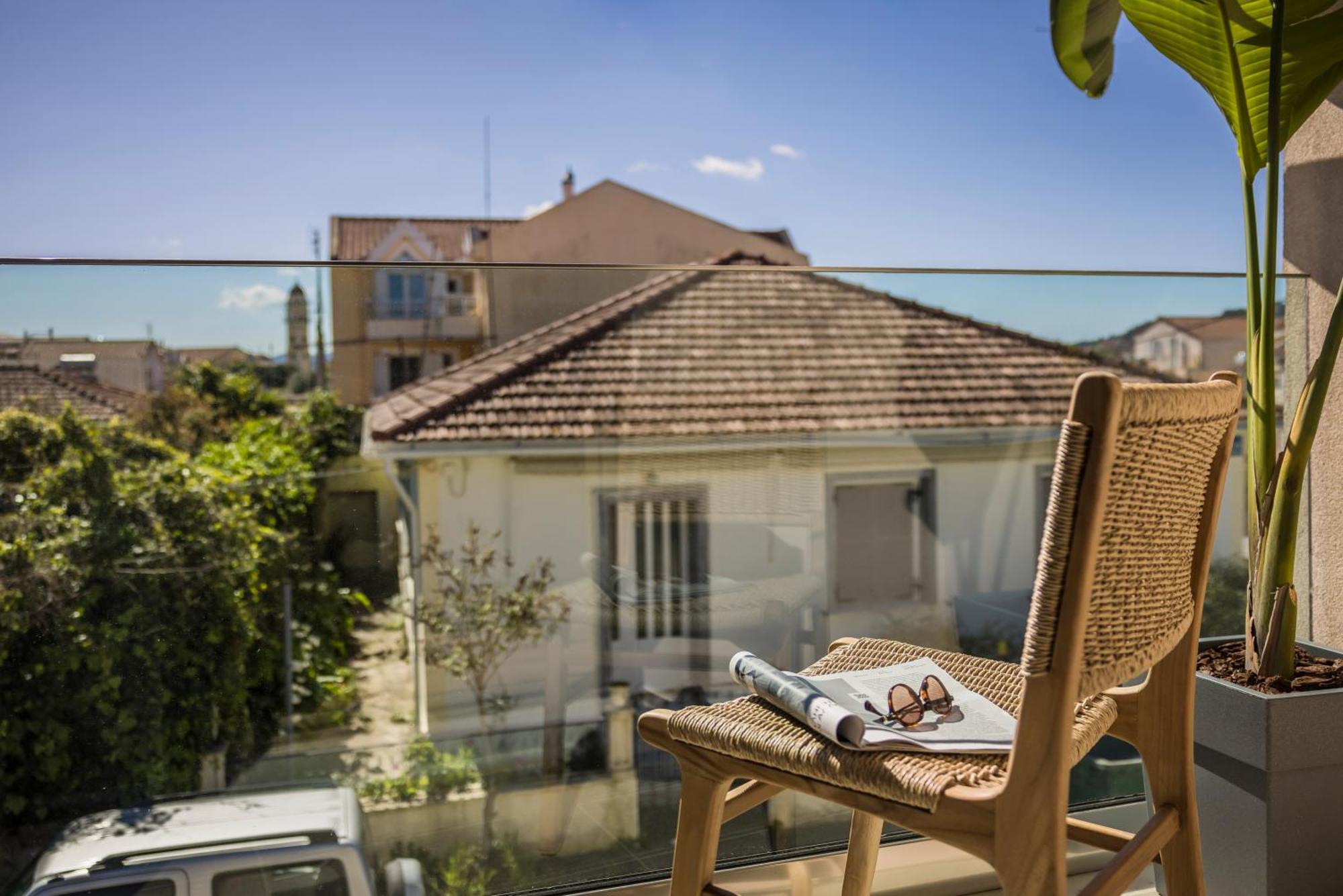 Aparktion The Grand Maistro Apartment